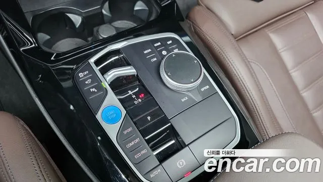 BMW iX3 G08 (2020–2024) — Фото автомобиля 12