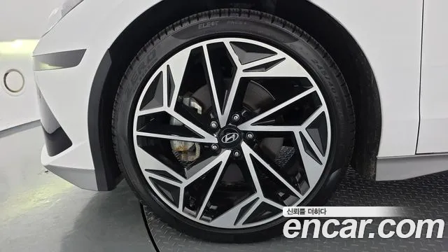 Hyundai Ioniq 6 — Фото автомобиля 5