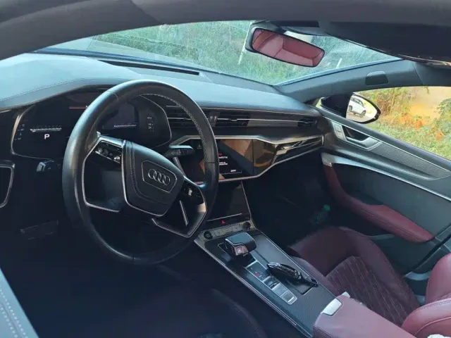 Audi A7L — Фото автомобиля 5