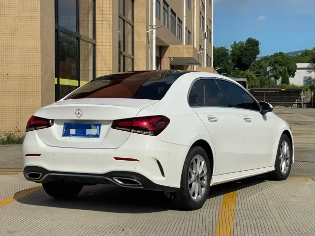 Mercedes-Benz A-Class — Фото автомобиля 6