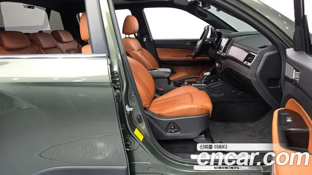 KG_Mobility_Ssangyong Rexton Новый Rexton Sport Khan Дизель 2.2 4WD — Фото автомобиля 25