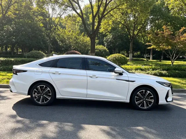 Chery Arrizo 8 — Фото автомобиля 8