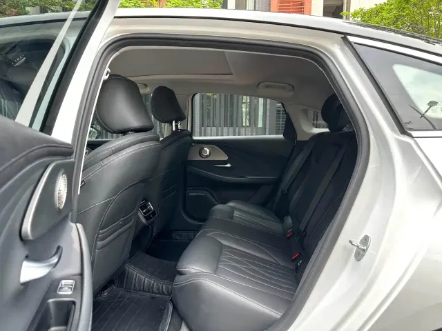 Chery Arrizo 8 — Фото автомобиля 8