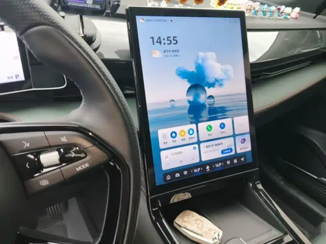 Geely Boyue — Фото автомобиля 12