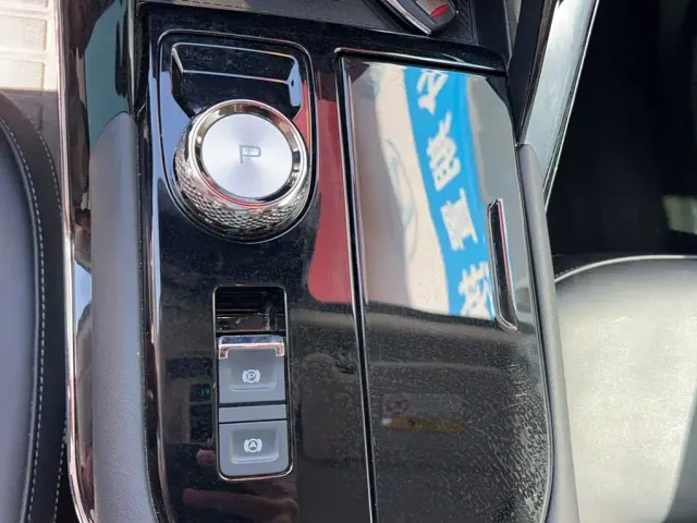 Haval H6 — Фото автомобиля 10