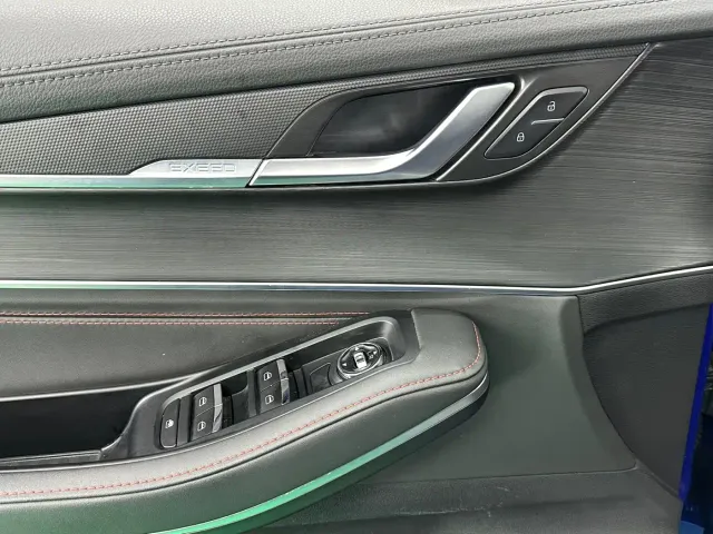 Exeed LX — Фото автомобиля 15