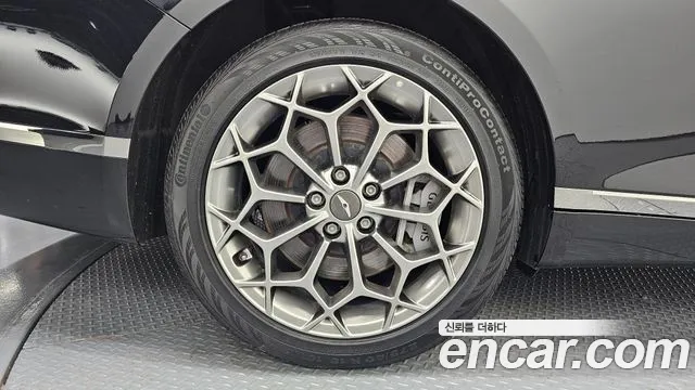 Genesis G80 RG3 — Фото автомобиля 5