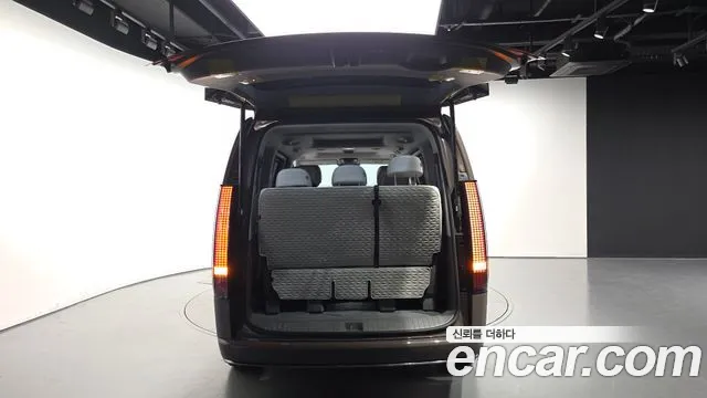 Hyundai Staria — Фото автомобиля 26