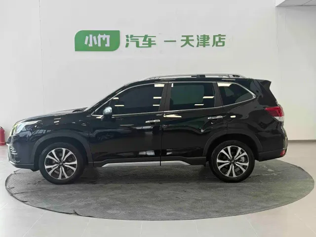 Subaru Forester — Фото автомобиля 8