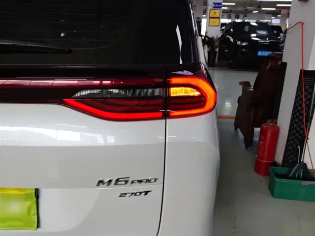 GAC Trumpchi M6 — Фото автомобиля 7