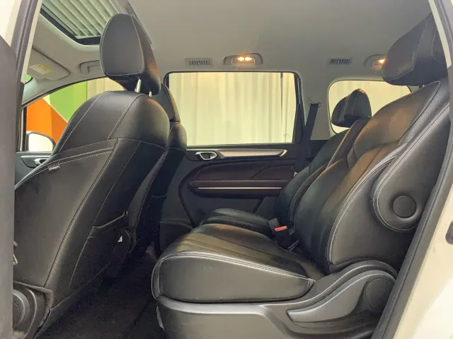 GAC Trumpchi M6 — Фото автомобиля 9