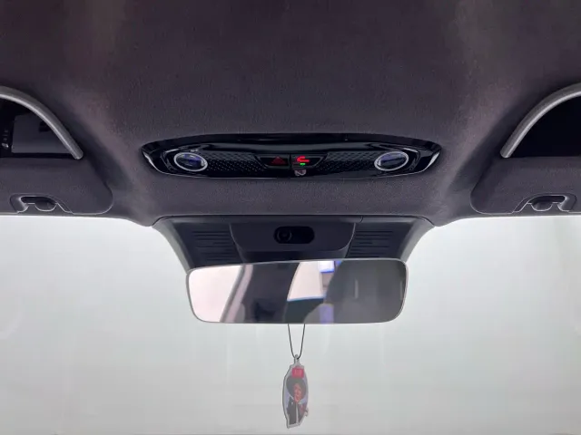 Geely Galaxy E8 — Фото автомобиля 25