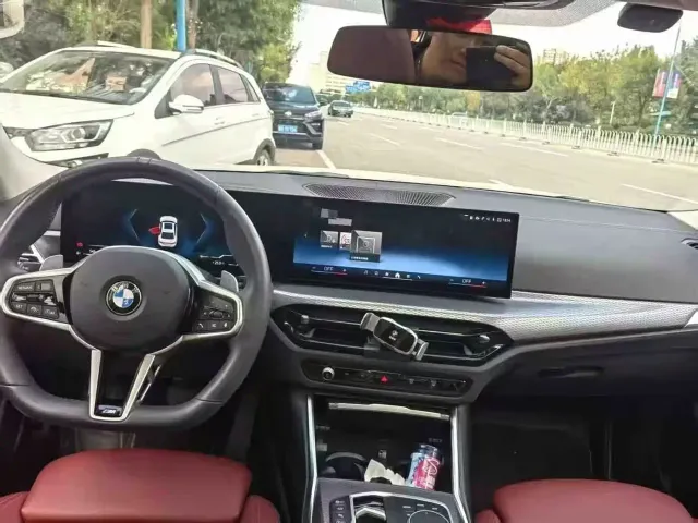 BMW 3 Series — Фото автомобиля 5