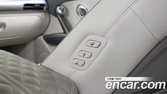 Genesis GV60 — Фото автомобиля 23