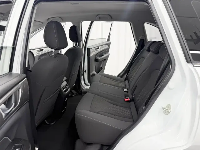 Haval M6 — Фото автомобиля 10