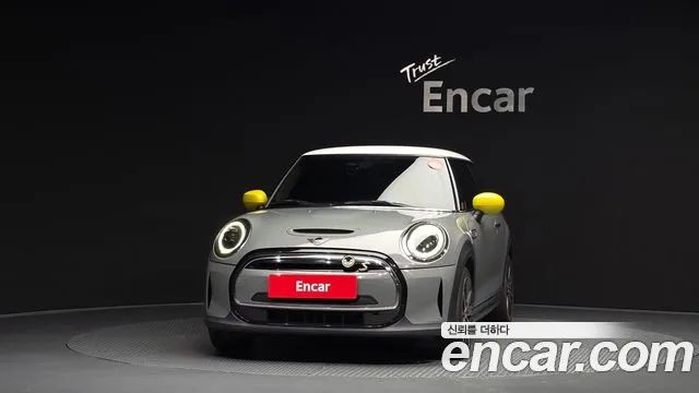 Mini Cooper — Фото автомобиля 3