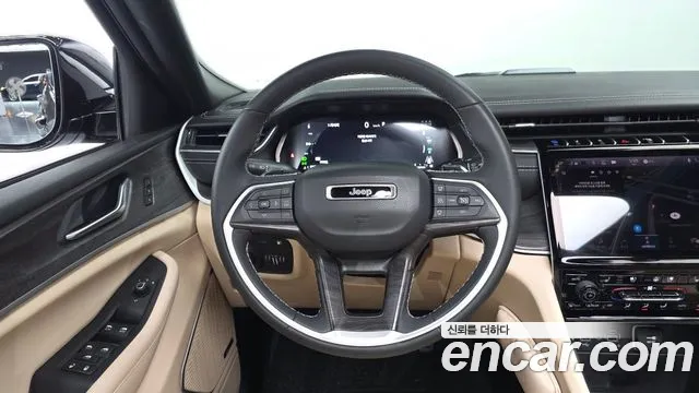 Jeep Cherokee WL — Фото автомобиля 18