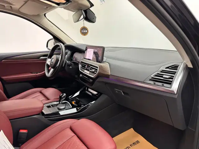 BMW X3 — Фото автомобиля 11