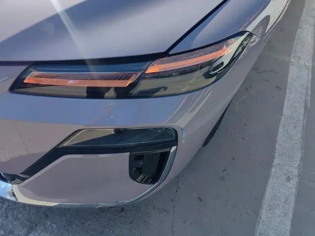 Roewe M7 DMH — Фото автомобиля 5
