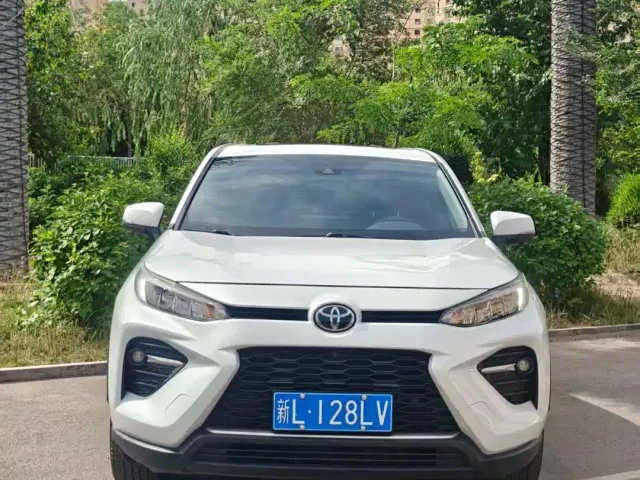 Toyota Wildlander — Фото автомобиля 2
