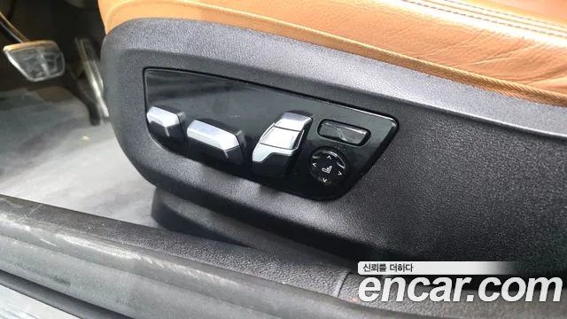 BMW 5-Series — Фото автомобиля 28