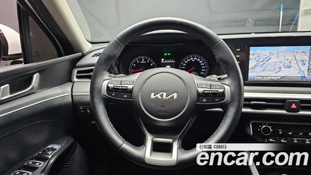 Kia K5 K5 3 поколение 2.0 LPI(Для проката) — Фото автомобиля 12