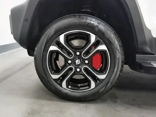 Baojun Yep — Фото автомобиля 17