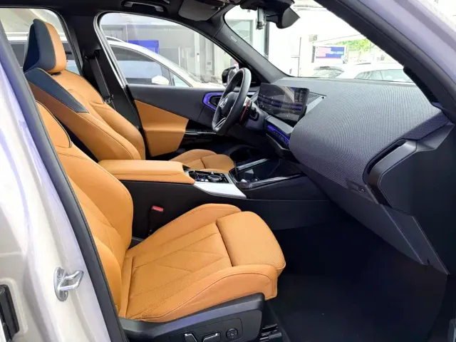 BMW X3 M50 — Фото автомобиля 8