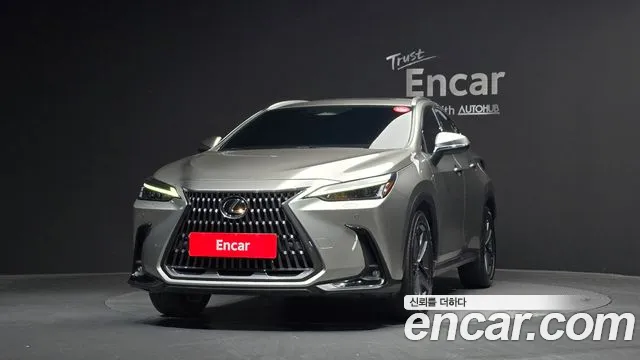 Lexus NX — Фото автомобиля 3