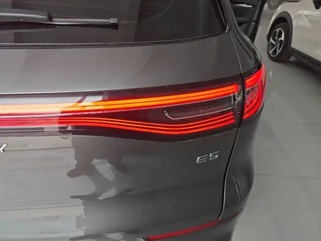 Geely Galaxy E5 — Фото автомобиля 7