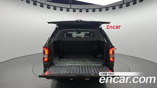 KG_Mobility_Ssangyong Rexton Новый Rexton Sport Khan Дизель 2.2 4WD — Фото автомобиля 20