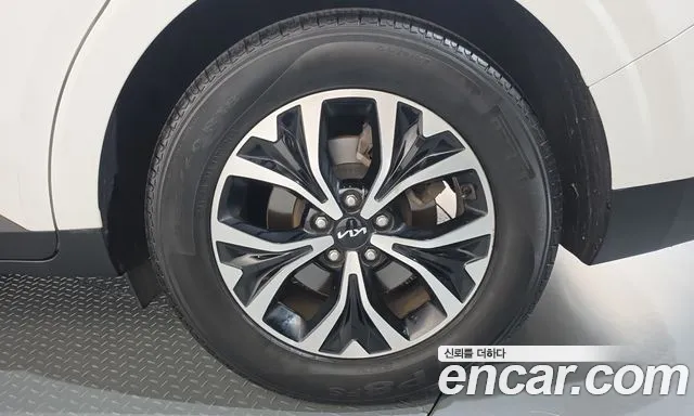 Kia Carnival 4th Gen — Фото автомобиля 6