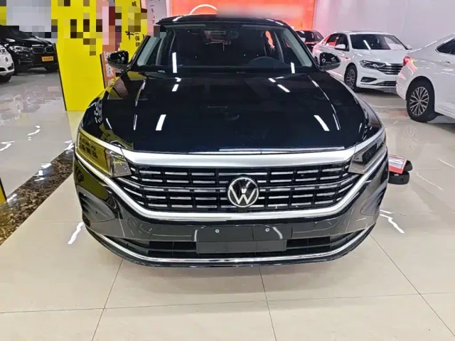 Volkswagen Passat — Фото автомобиля 2