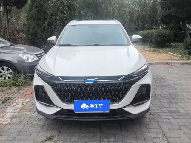 Changan X7 Plus — Фото автомобиля 2