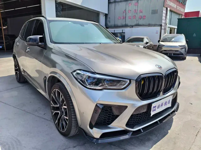 BMW X5 M — Фото автомобиля 3