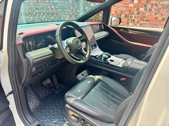 GAC Trumpchi M8 — Фото автомобиля 8