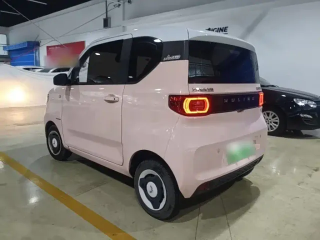 Wuling Hongguang Mini EV — Фото автомобиля 4