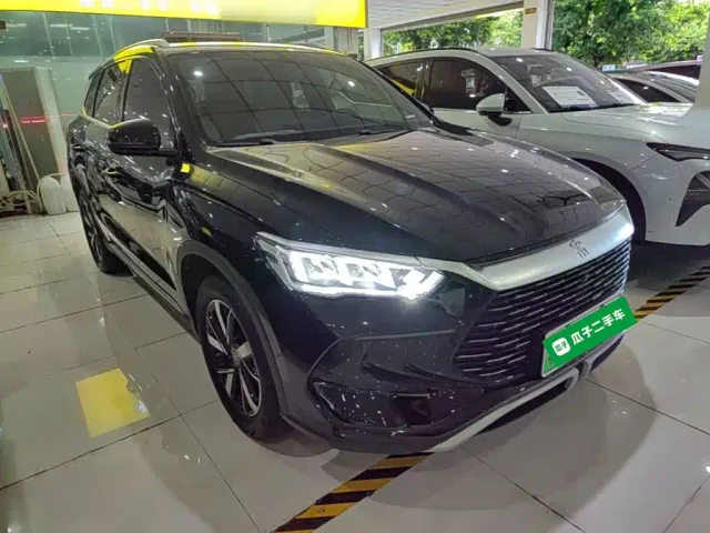 BYD Song Pro — Фото автомобиля 3
