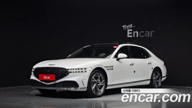 Фотография автомобиля — Genesis G90 RS4