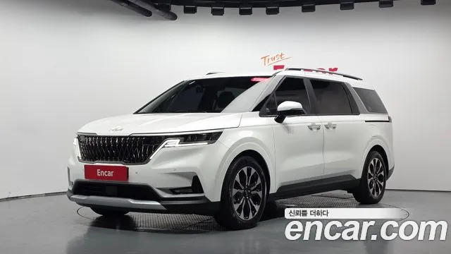 Фотография автомобиля — Kia Carnival Generation 4