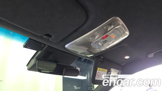 Genesis GV70 2.5T Бензин AWD — Фото автомобиля 29