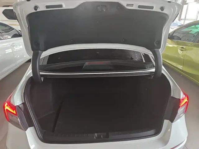 Honda Civic — Фото автомобиля 18