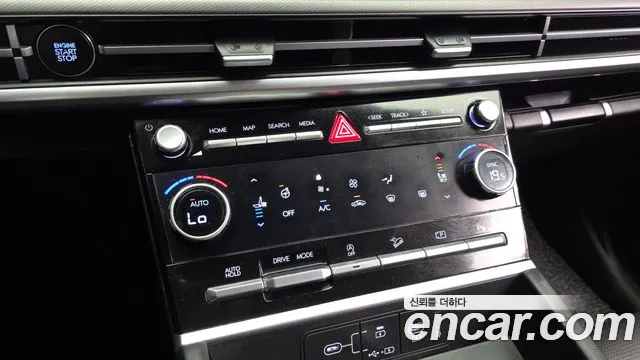 Hyundai Santa Fe MX5 — Фото автомобиля 23