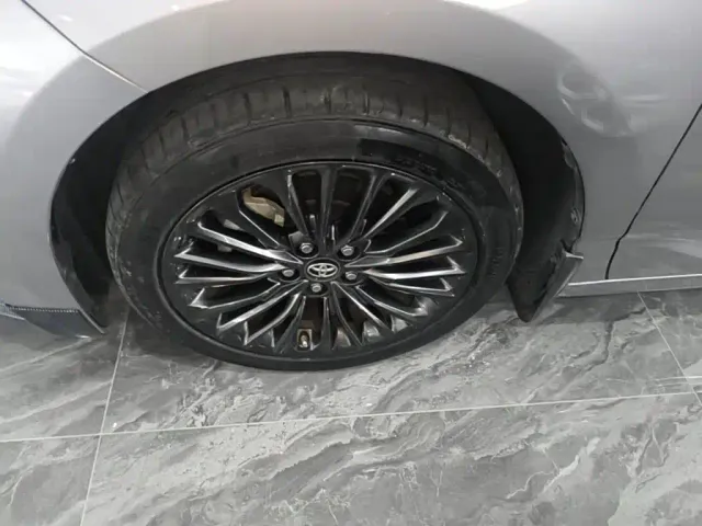 Toyota Avalon — Фото автомобиля 22