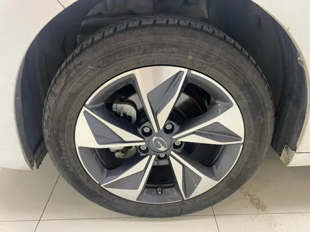 GAC Trumpchi M6 — Фото автомобиля 12