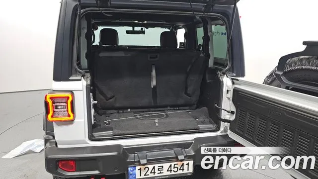 Jeep Wrangler Wrangler (JL) 2.0 Rubicon 2 двери — Фото автомобиля 27