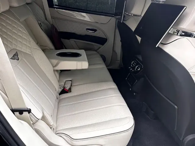 Bentley Bentayga Hybrid — Фото автомобиля 9