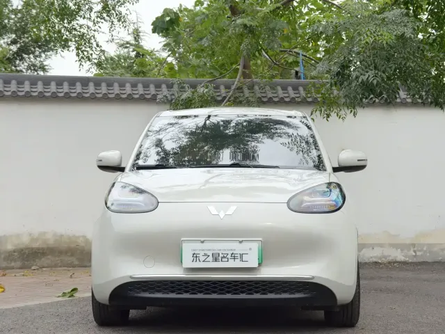Wuling Bingo — Фото автомобиля 2