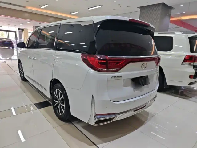 GAC Trumpchi M8 — Фото автомобиля 4