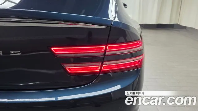 Genesis G80 Бензин 2.5 турбо 2WD — Фото автомобиля 23